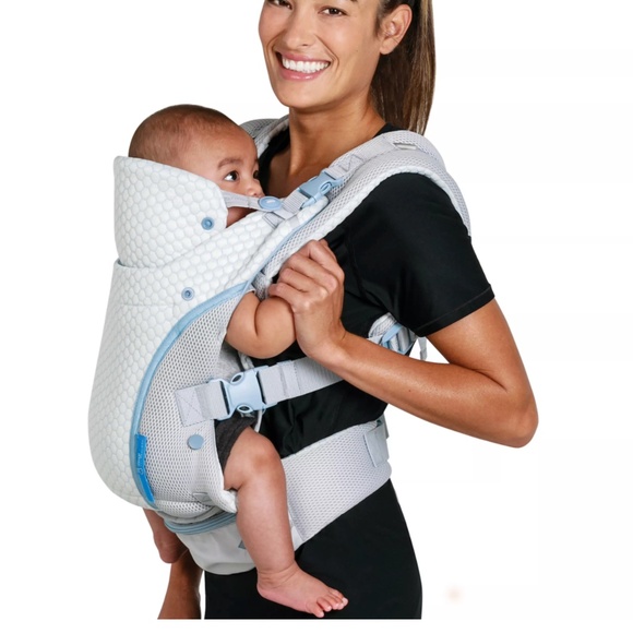 Infantino Staycool™ 4-in-1 Convertible Carrier EUC - Picture 2 of 5